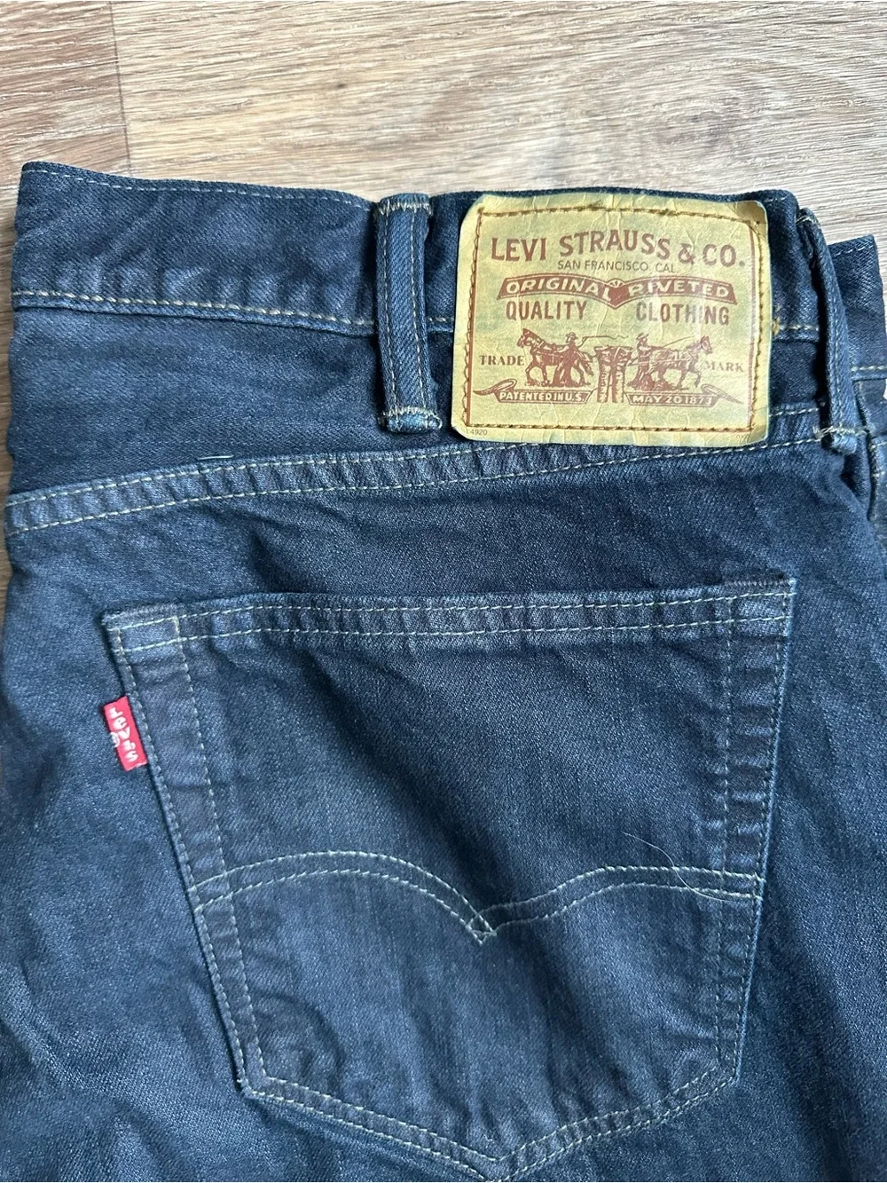 Levi's 501 Original Men’s Jeans 38x32 Dark Wash Raw Hem Button Fly Straight Leg